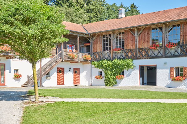 Reinigungskraft für Hotel und Gastronomie (m/w/d)